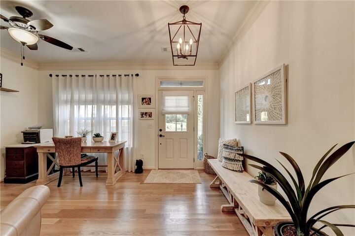 Property Photo: 2556 Olney Falls Drive GA 30517