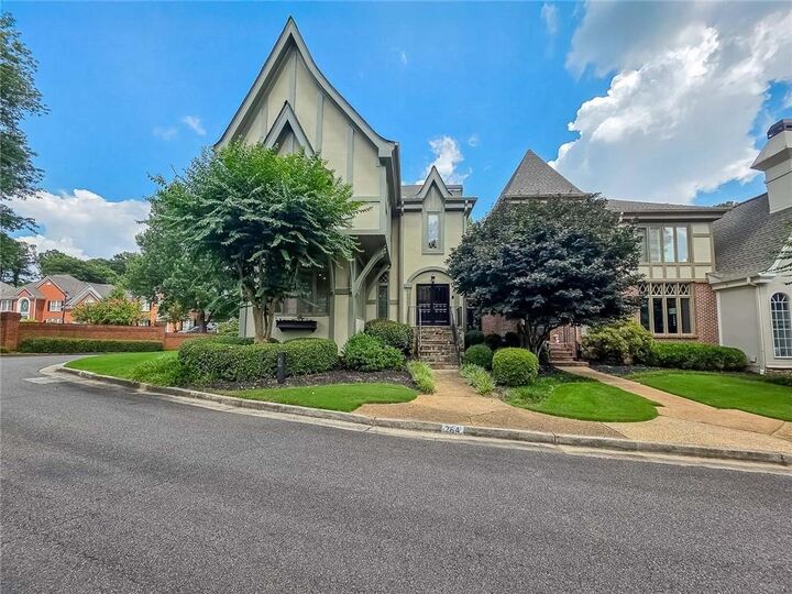 Property Photo:  264 Summerour Vale  GA 30097 
