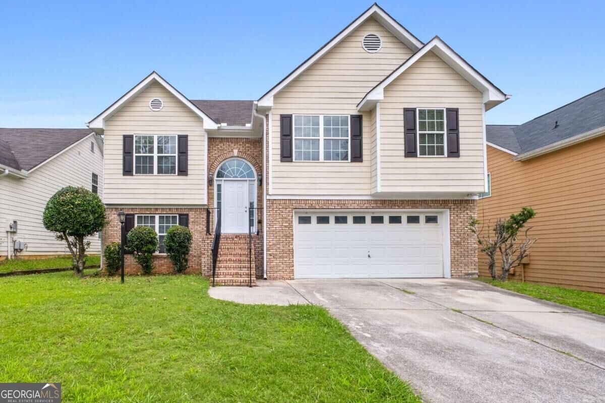 Property Photo: 2323 Crimson Creek Lane GA 30078