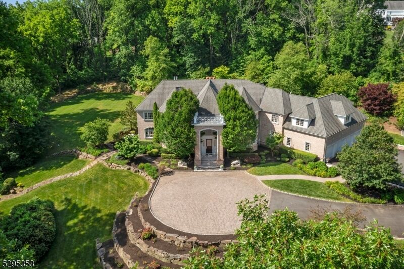 Property Photo:  7 Cobblefield Rd  NJ 07945 
