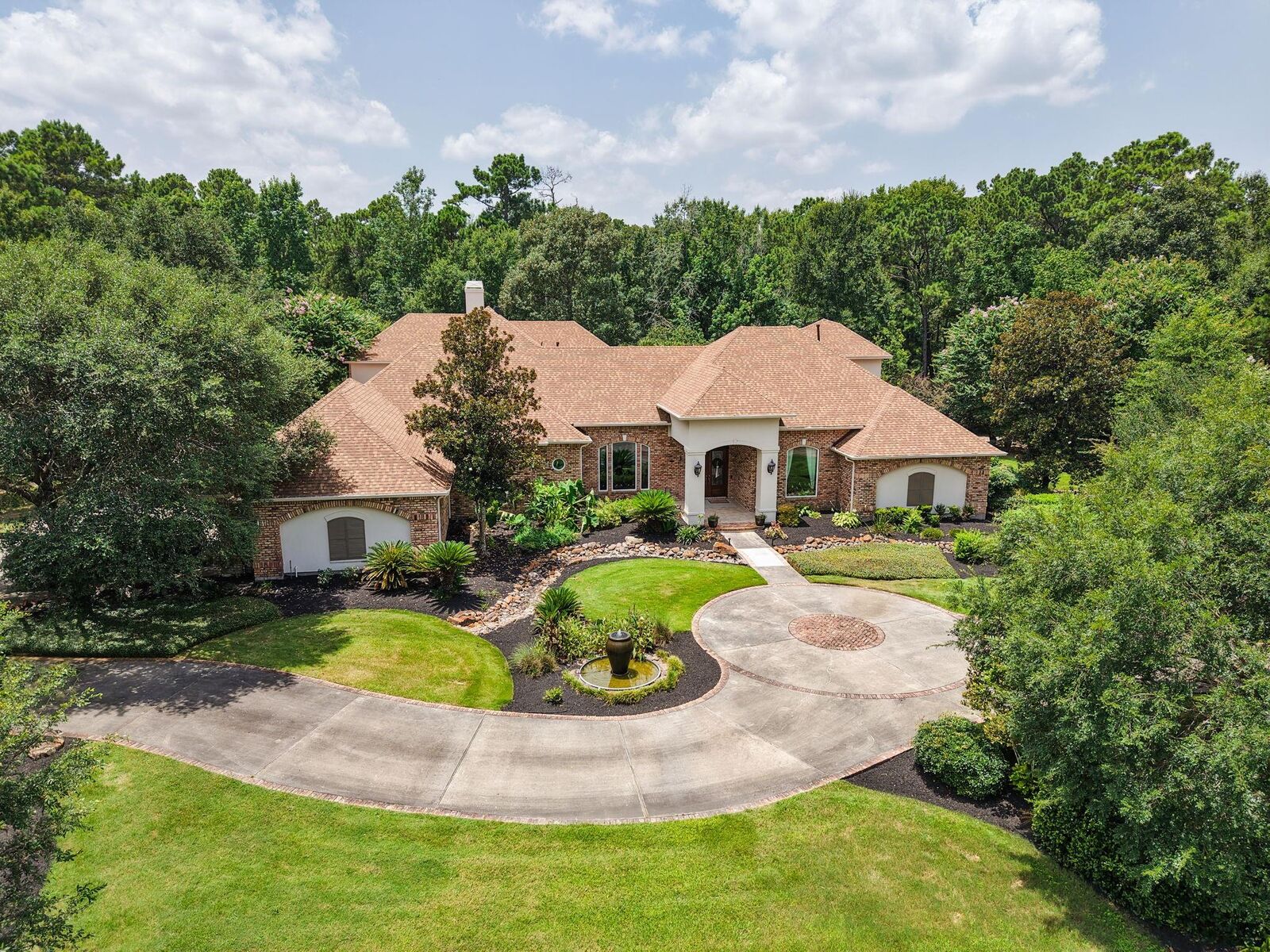 Property Photo:  3415 W Benders Landing Boulevard  TX 77386 