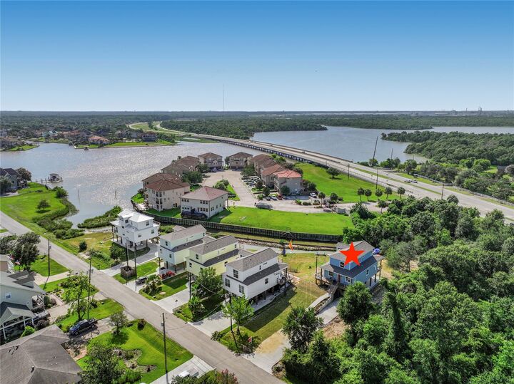 Property Photo: 4444 Shady Lake Drive TX 77586