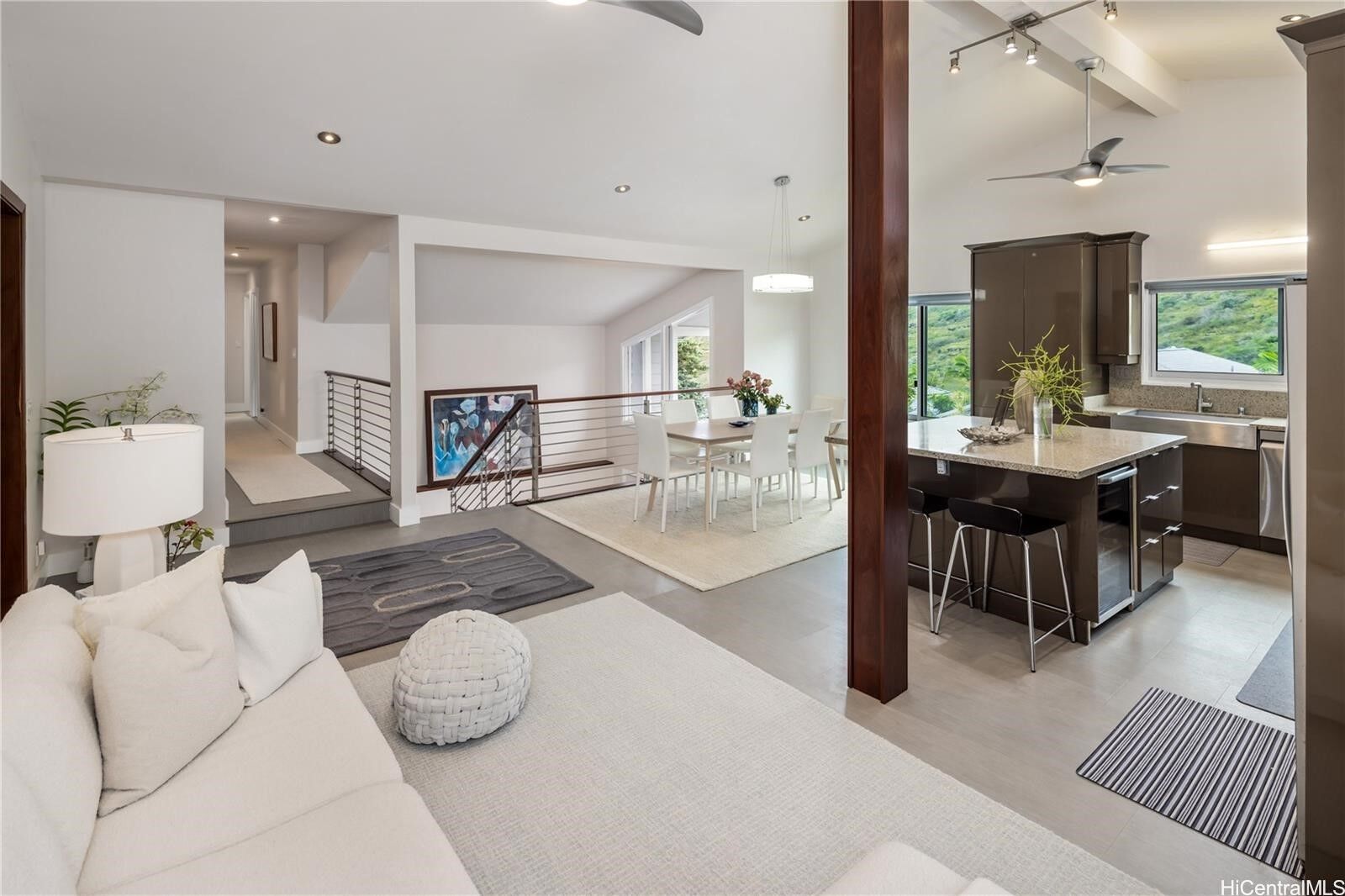 Property Photo: 1398 Miloiki Street HI 96825