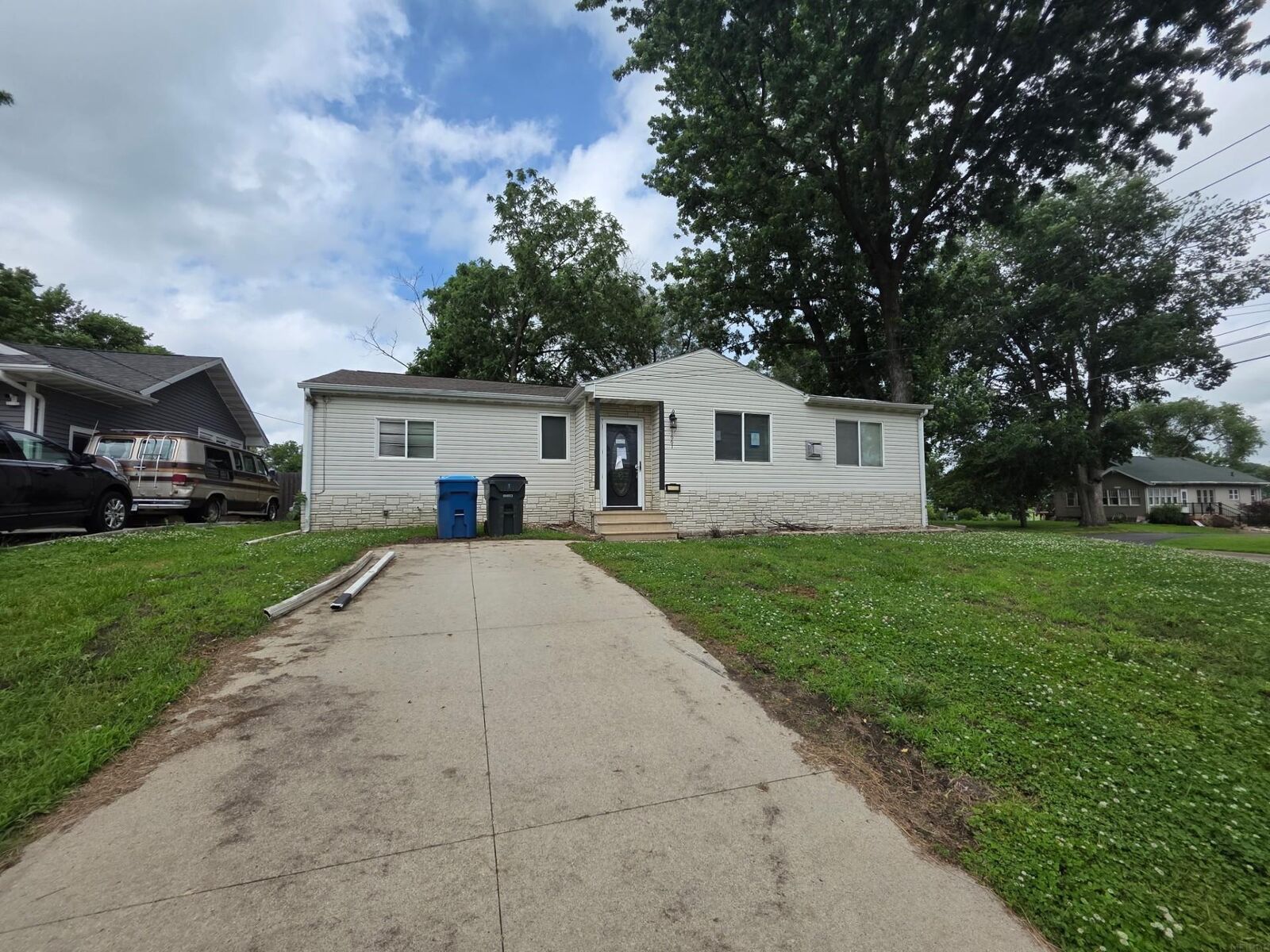 Property Photo:  1661 Newell  IA 50703 