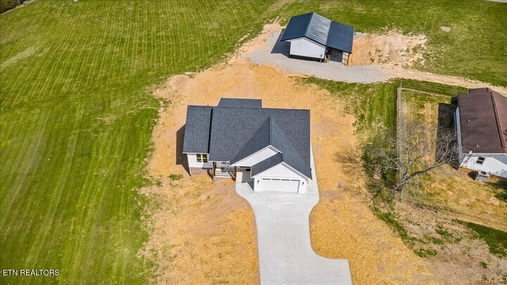 Property Photo:  2271 Long Hollow Rd  TN 37766 