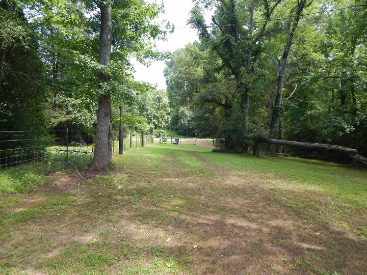Property Photo:  8909 Fm 1795  TX 75755-3918 