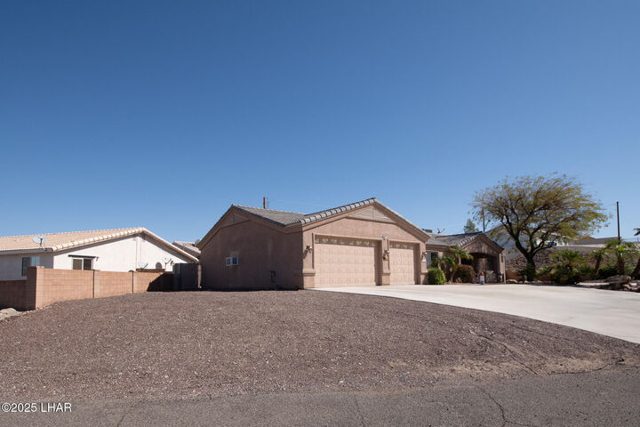 Property Photo:  3526 Hollister Ln  AZ 86406 