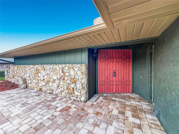 Property Photo:  6193 Valerian Boulevard  FL 32819 