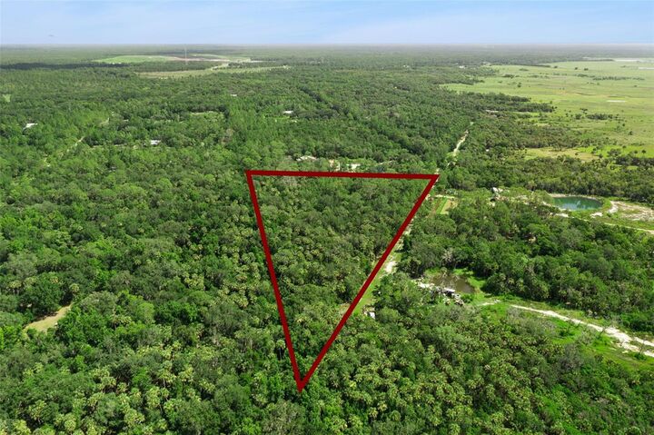Property Photo:  2401 Canvasback Trail  FL 32732 