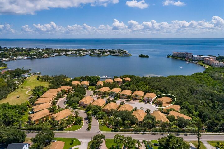 Property Photo: 190 Banyan Bay Drive FL 33705