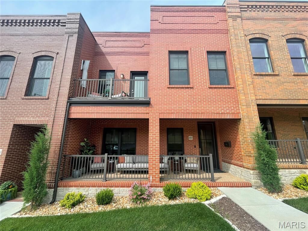 Property Photo:  497 W Main Street  MO 63090 