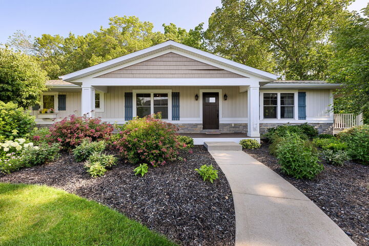 Property Photo:  648 Francis Street  MI 49453 