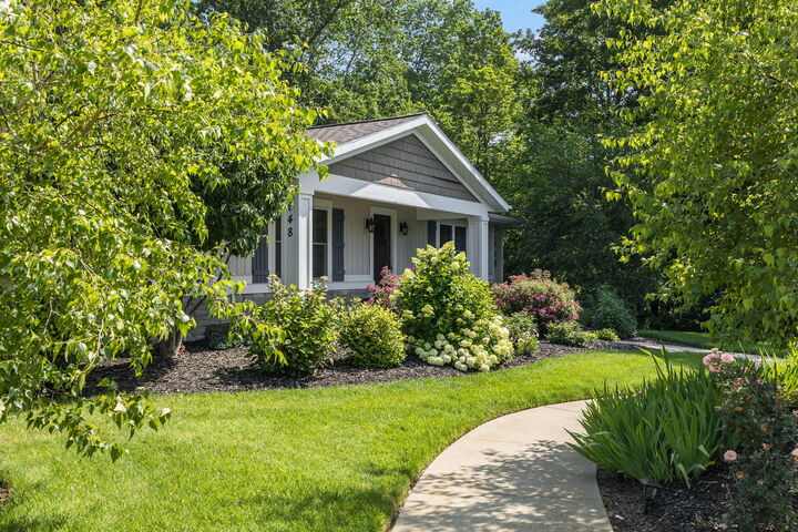 Property Photo: 648 Francis Street MI 49453