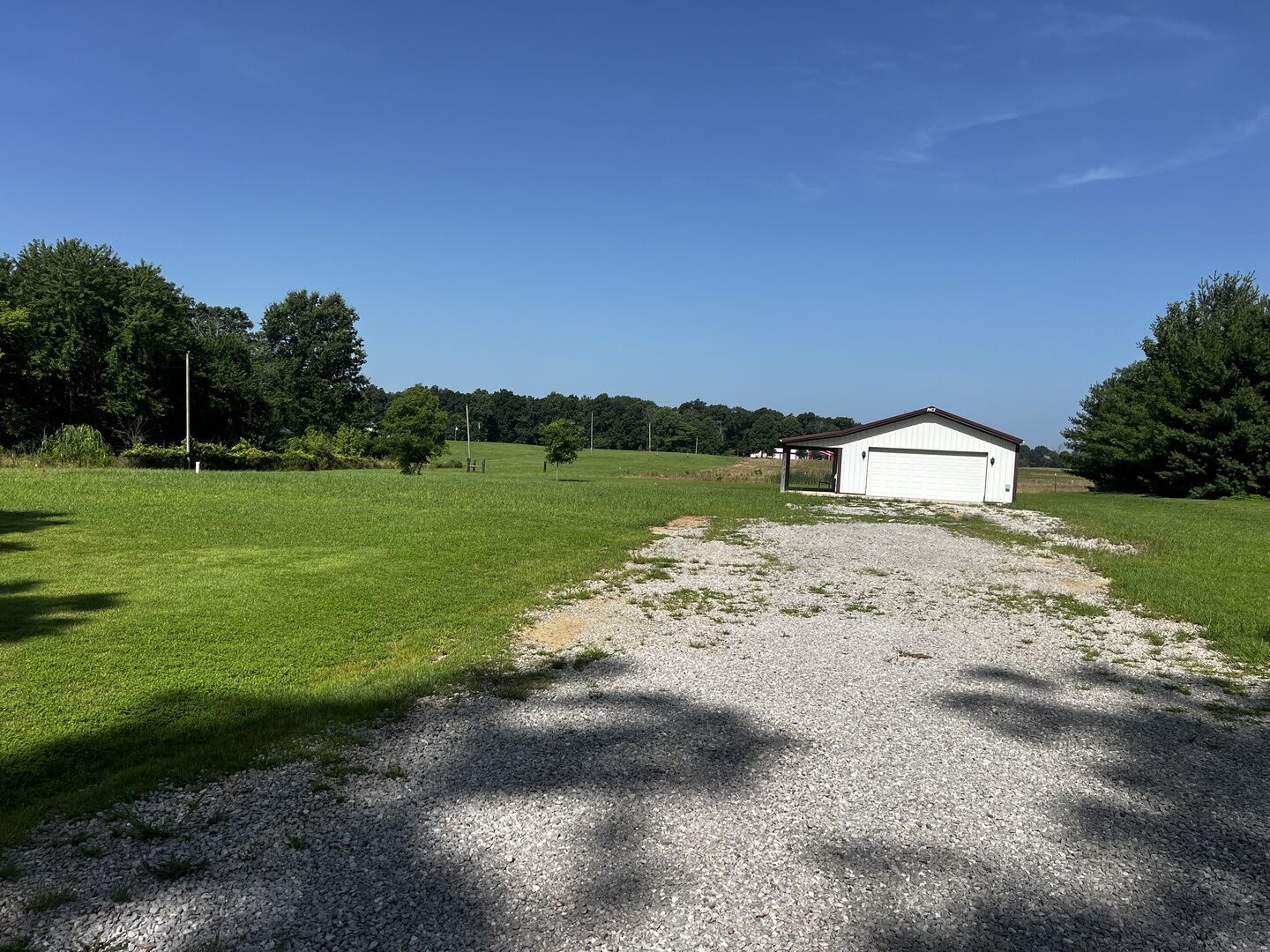 Property Photo: 10261 N Puckett Lane IL 62864