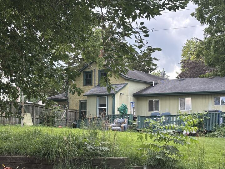 Property Photo:  3001 Garfield Street  IA 52732 