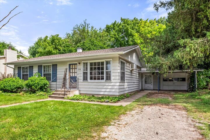 Property Photo:  24114 W Hillcrest Drive  IL 60544 