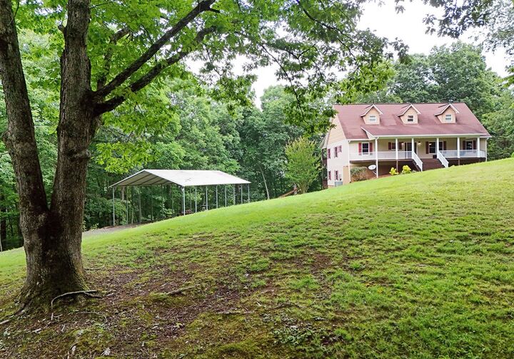 Property Photo:  1250 Hawkview Drive  GA 30546 