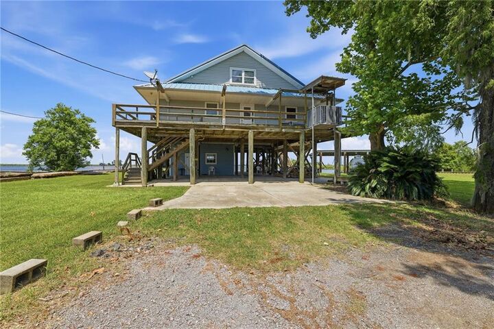 Property Photo: 258 Alligator Lane LA 70421