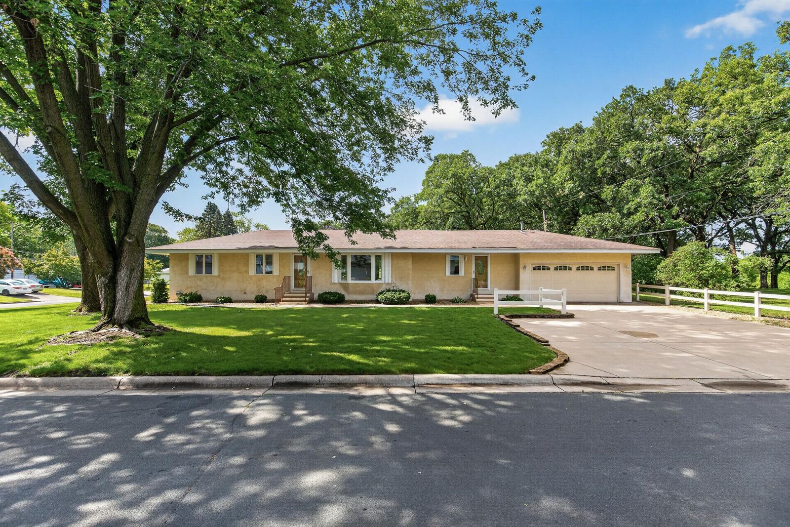 Property Photo: 194 69th Avenue NE MN 55432