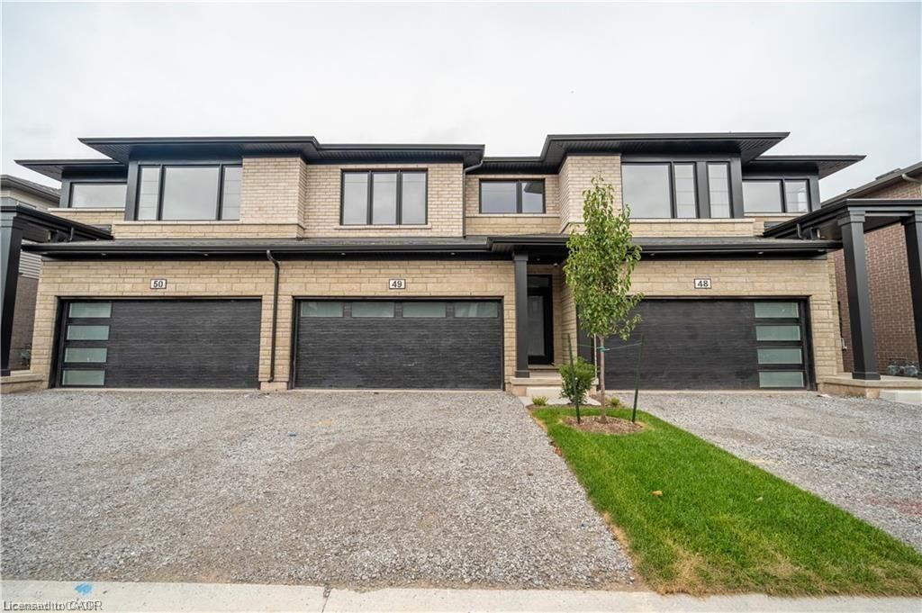 Property Photo: 4552 Portage Road 49 ON L2E 6A8