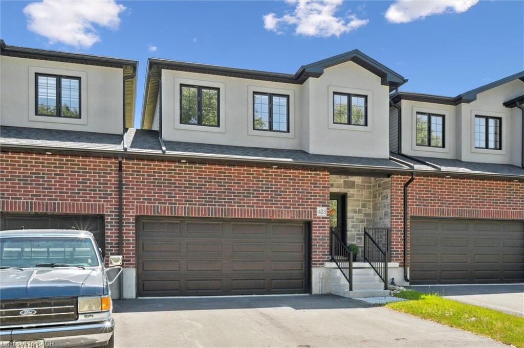 Property Photo:  423 Woolwich Street  ON N2K 0E8 