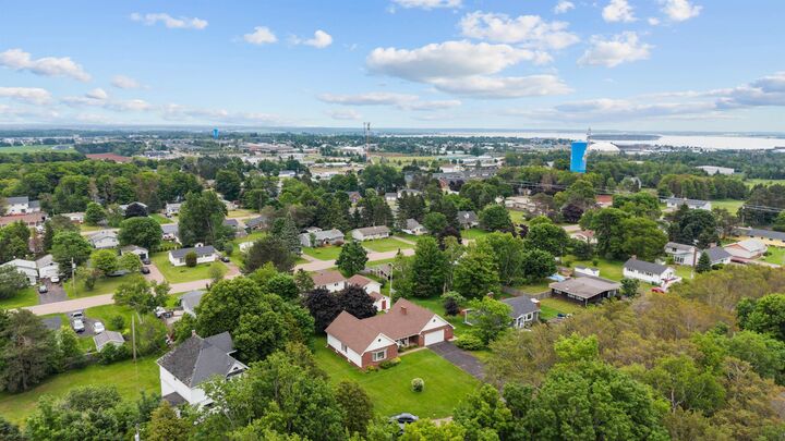 Property Photo: 49 Birchwood Heights PE C1N 4C2