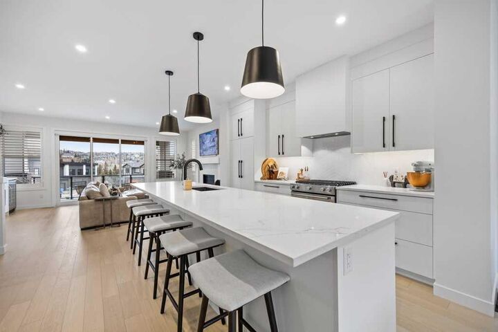 Property Photo:  80 Timberline Way SW  AB T3H 6C8 