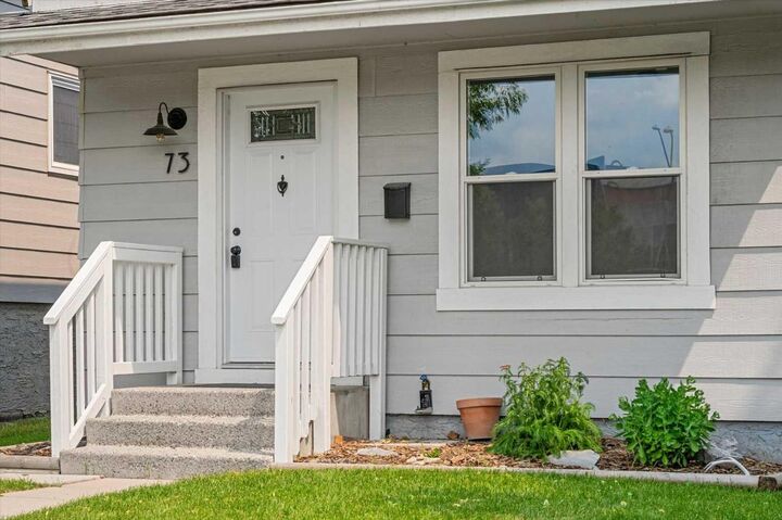 Property Photo: 73 Sunvale Crescent SE AB T2X 2R9
