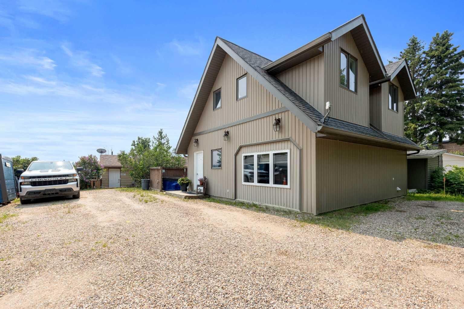 Property Photo:  1007 Popular  AB T0A 0M0 