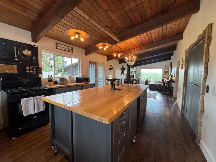 33374 Range Road 55 — photo 1