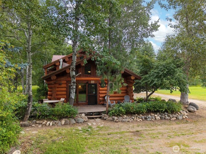 Property Photo:  40 A  Wolf Ridge Lane A  WA 98862 