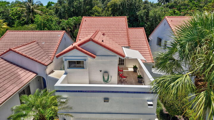 Property Photo: 21692 Cromwell Circle FL 33486