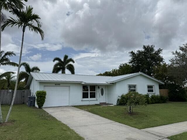 Property Photo: 8095 St John Avenue W FL 33472