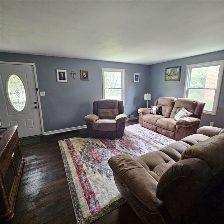 Property Photo:  919 NW C Street  IN 47374 