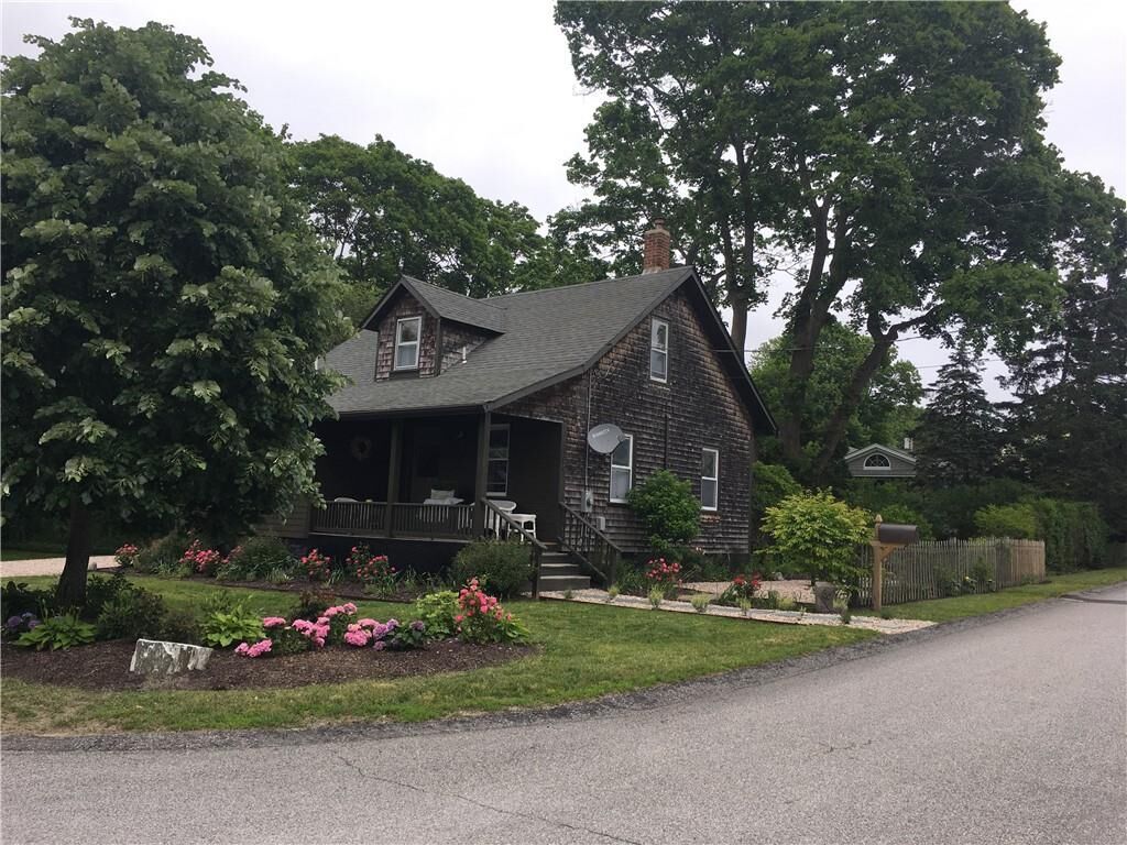 Property Photo:  36 Windsor Street  RI 02835 