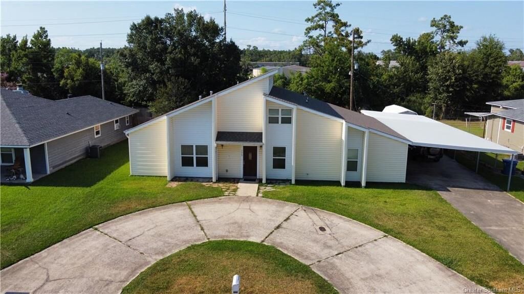 Property Photo:  173 E Lee Street E  LA 70663 