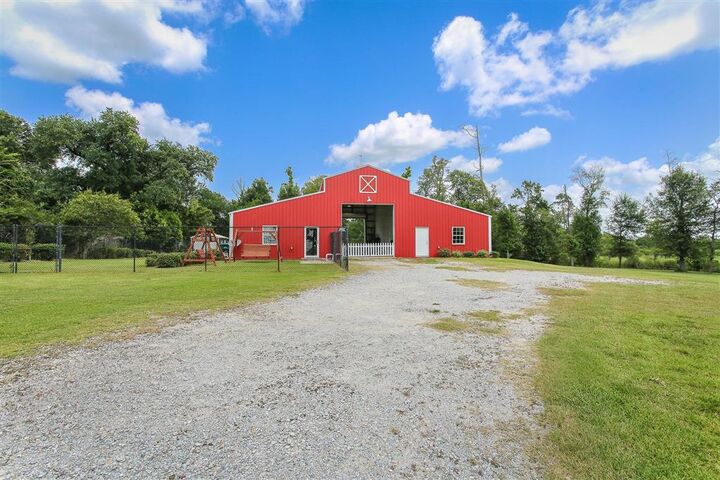 Property Photo:  935 Bagdad Road  LA 70669 