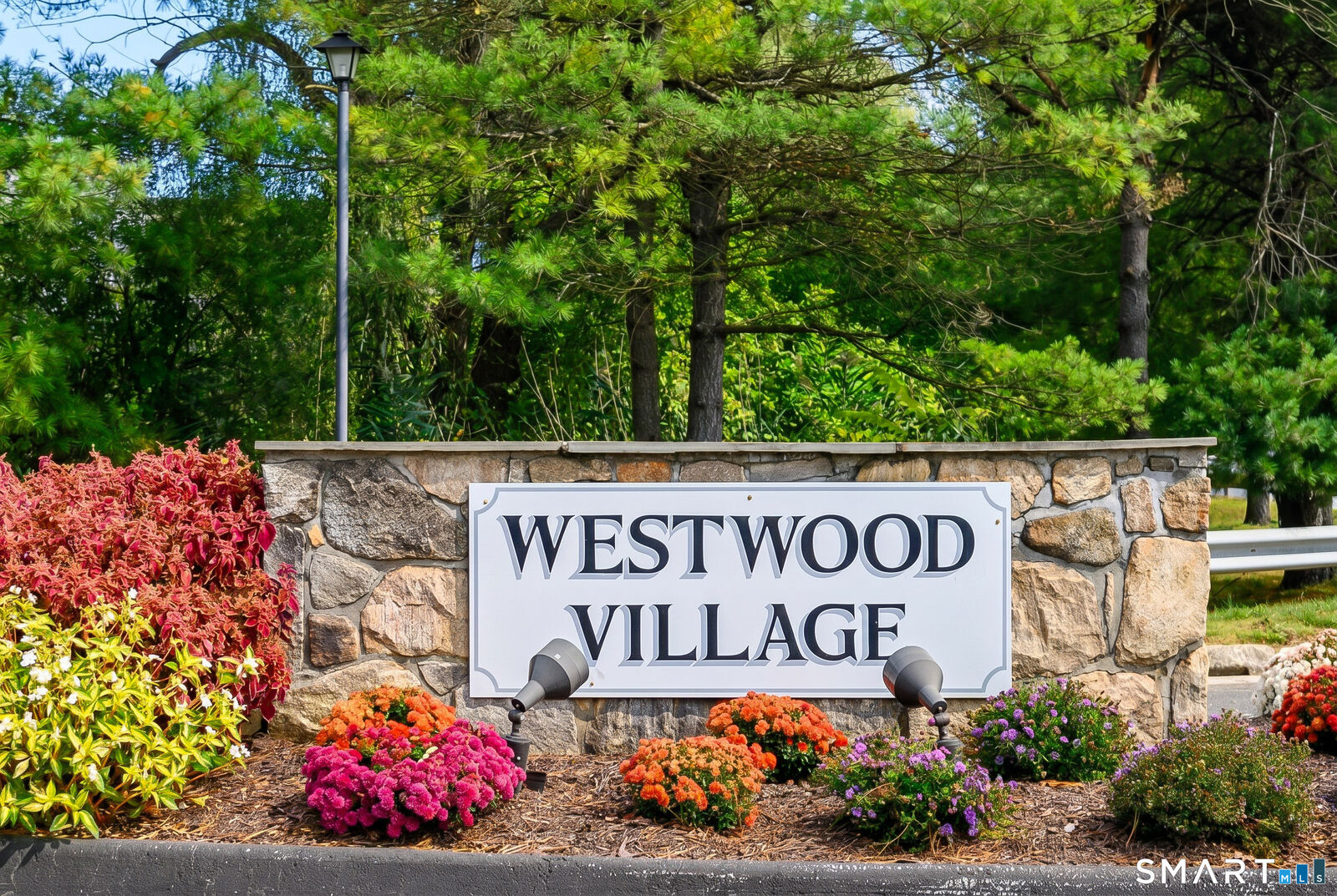 Property Photo: 55 Mill Plain Road 9-2 CT 06811
