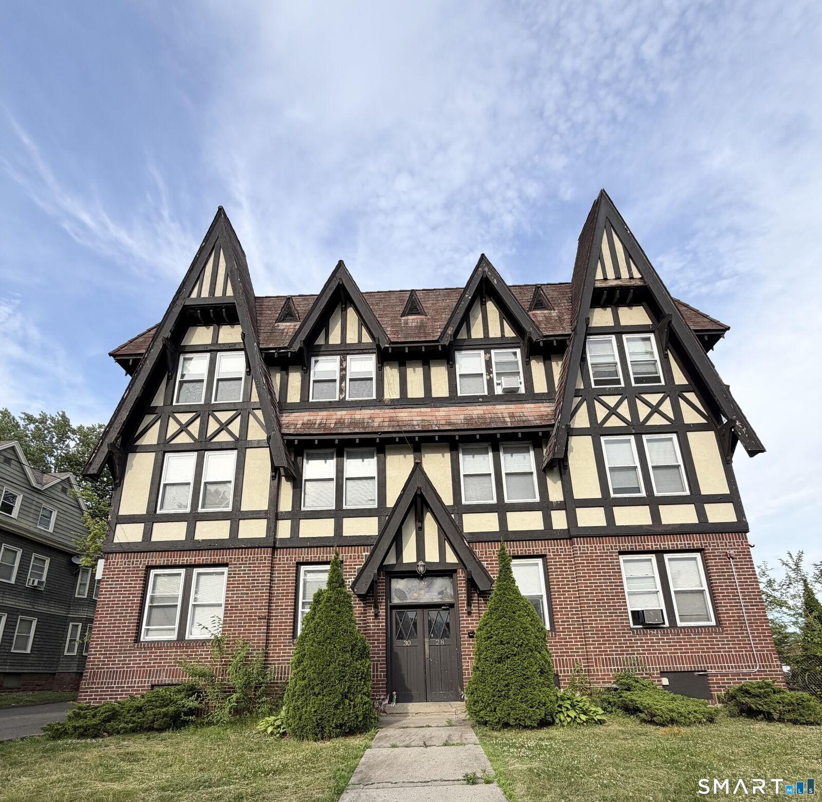 Property Photo: 28 Whitney Street 103 CT 06105