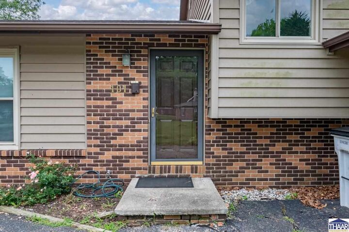 Property Photo: 101 E Southglen Road IN 47802