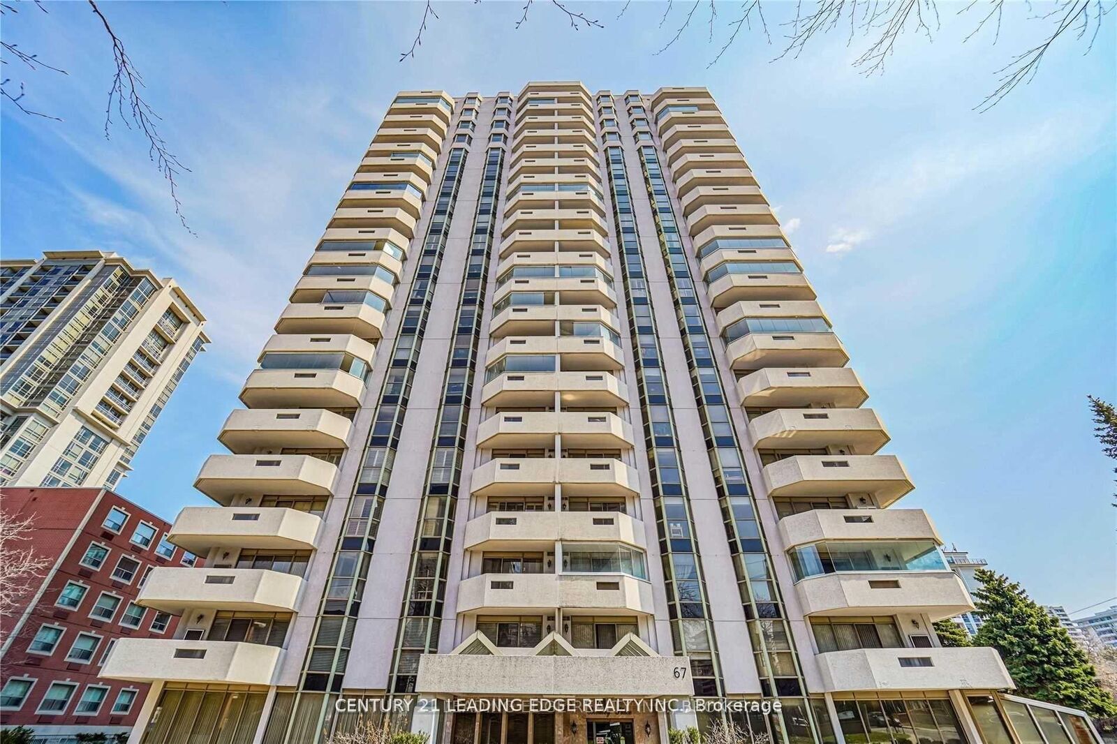 Property Photo:  67 Caroline Street S 8A  ON L8P 3K6 