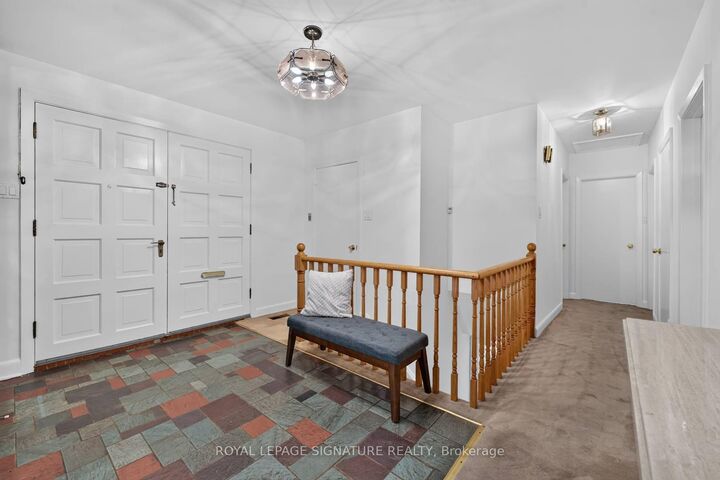 Property Photo: 11 Regency Square ON M1E 1N4