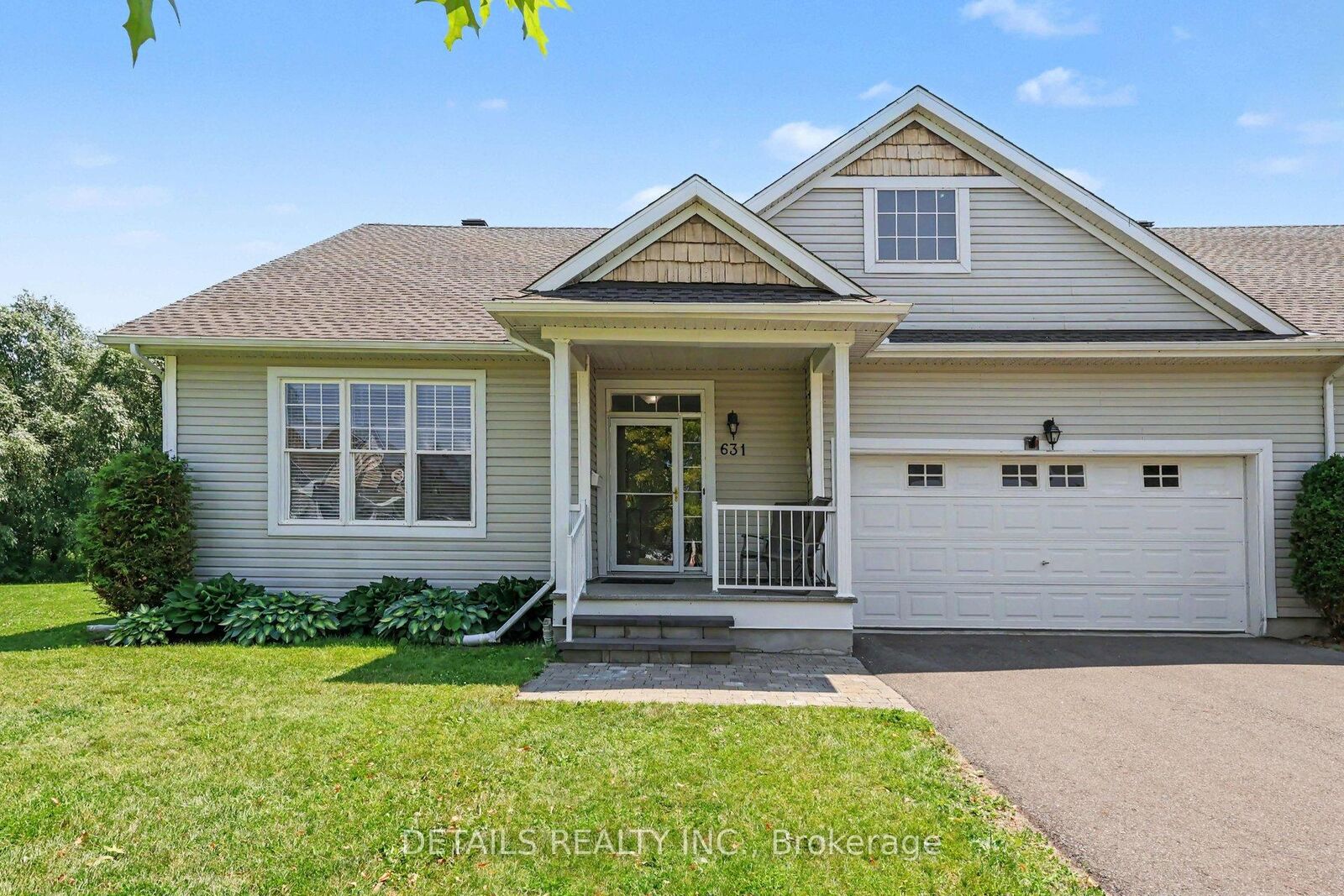 Property Photo:  631 Country Trail  ON K0A 1K0 