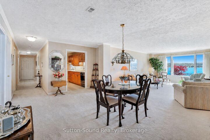 Property Photo: 2555 3rd Avenue W 102 ON N4K 6T8