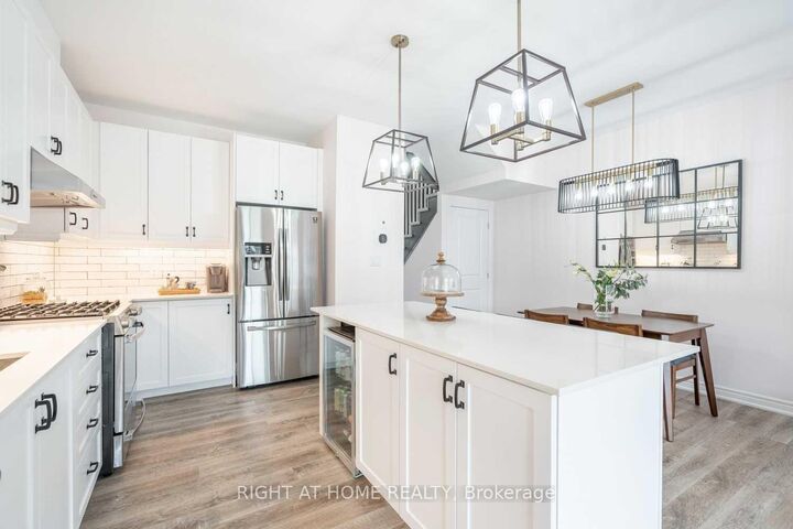 Property Photo:  5080 Connor Drive 2  ON L0R 1B7 