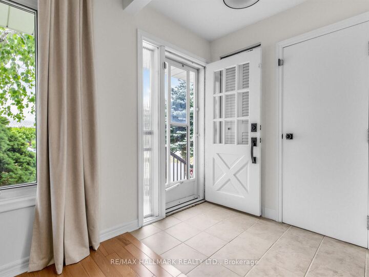 Property Photo: 7 Penworth Road ON M1R 4P2