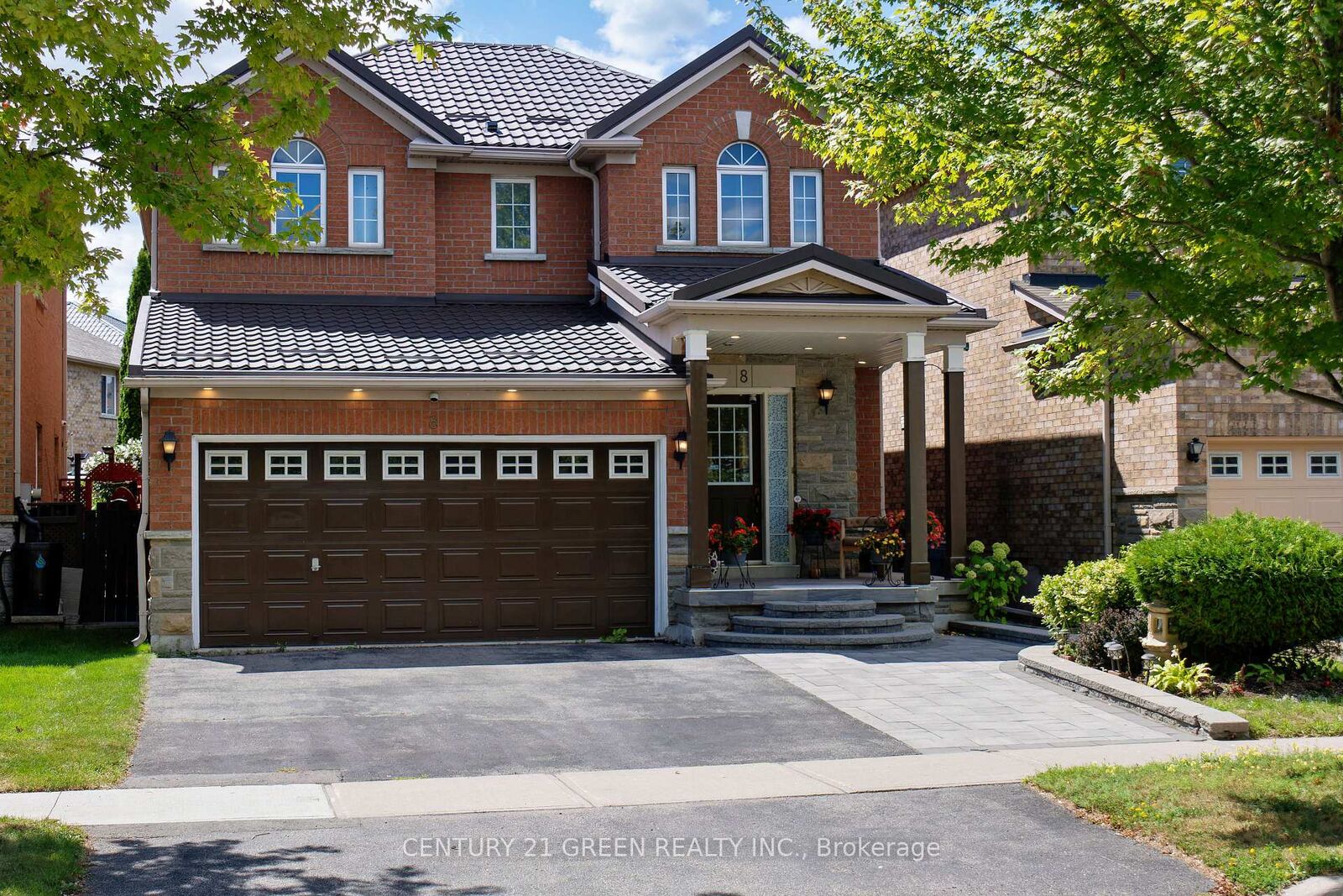 Property Photo: 8 Lampman Drive ON M1E 5L1