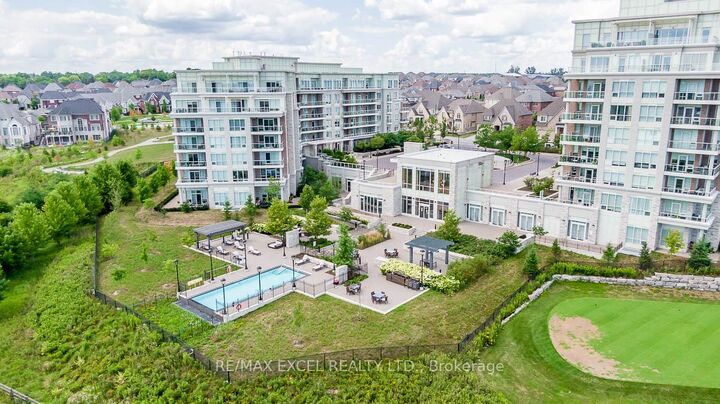 9 Stollery Pond Crescent 208 — photo 1
