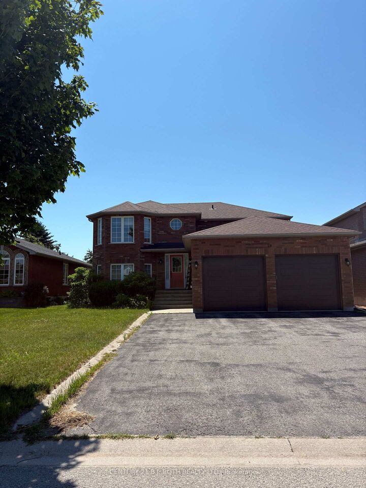 Property Photo:  59 Nicklaus Drive Upper Level  ON L4M 6V7 