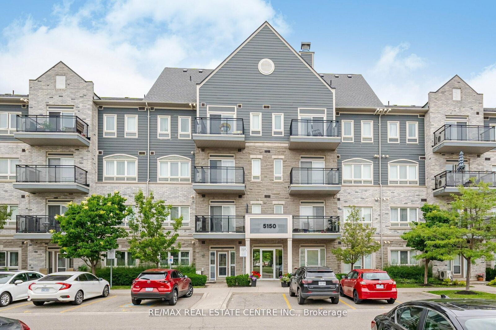 Property Photo: 5150 Winston Churchill Boulevard 305 ON L5M 0P1